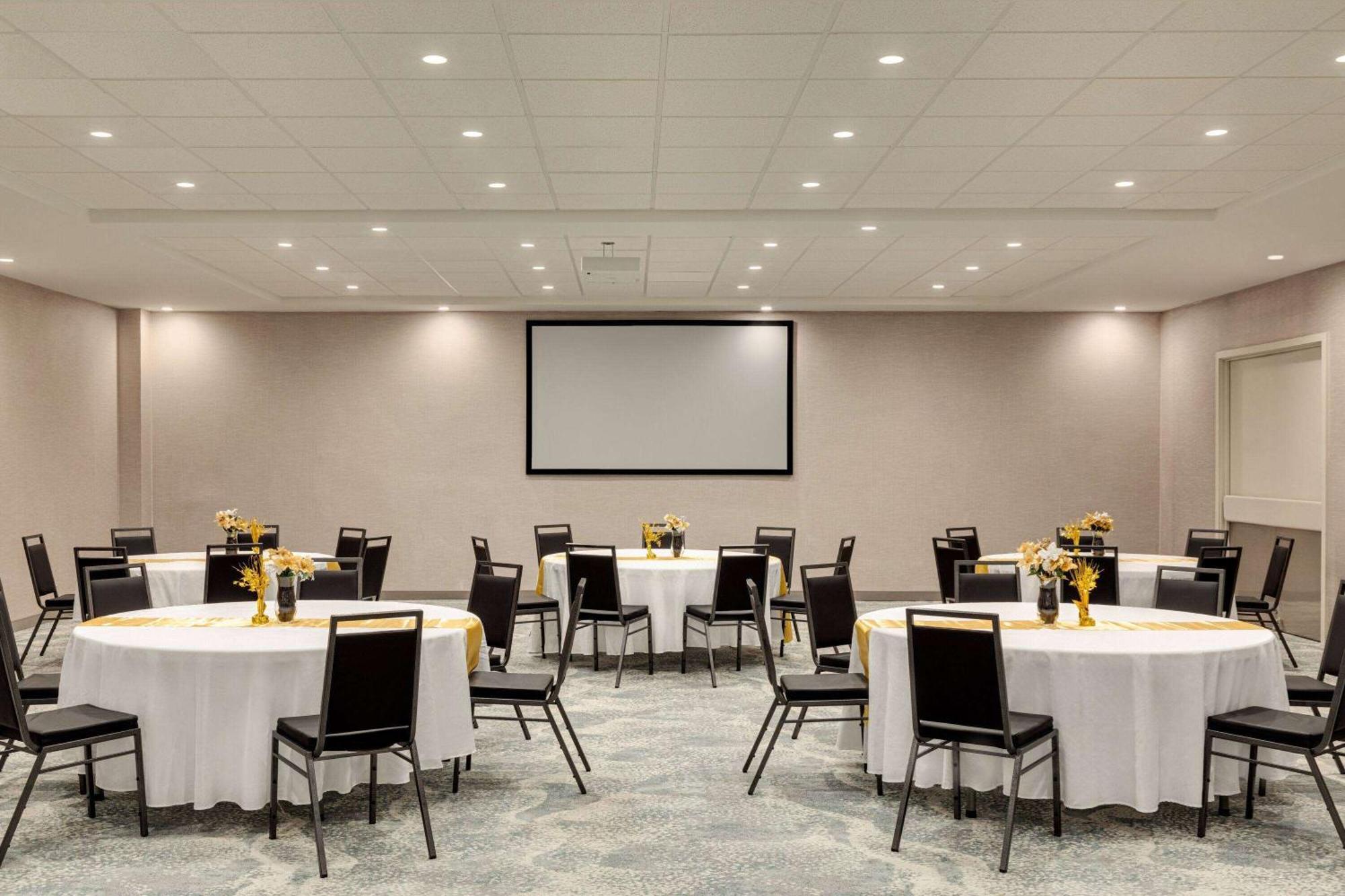 Wyndham Garden Atlanta Airport Hotel College Park Eksteriør billede